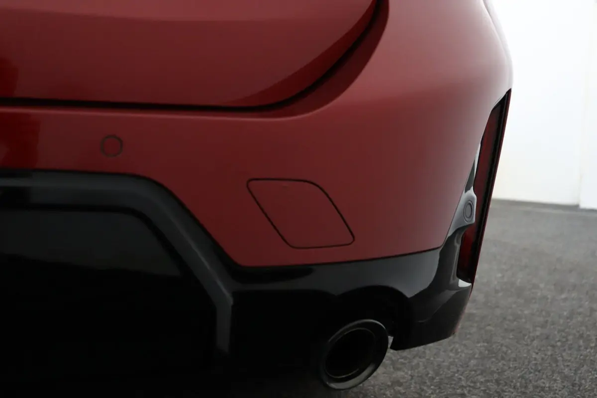 318i | M Sport Pro | Panoramadak | Trekhaak 19" | Stoelverwarming