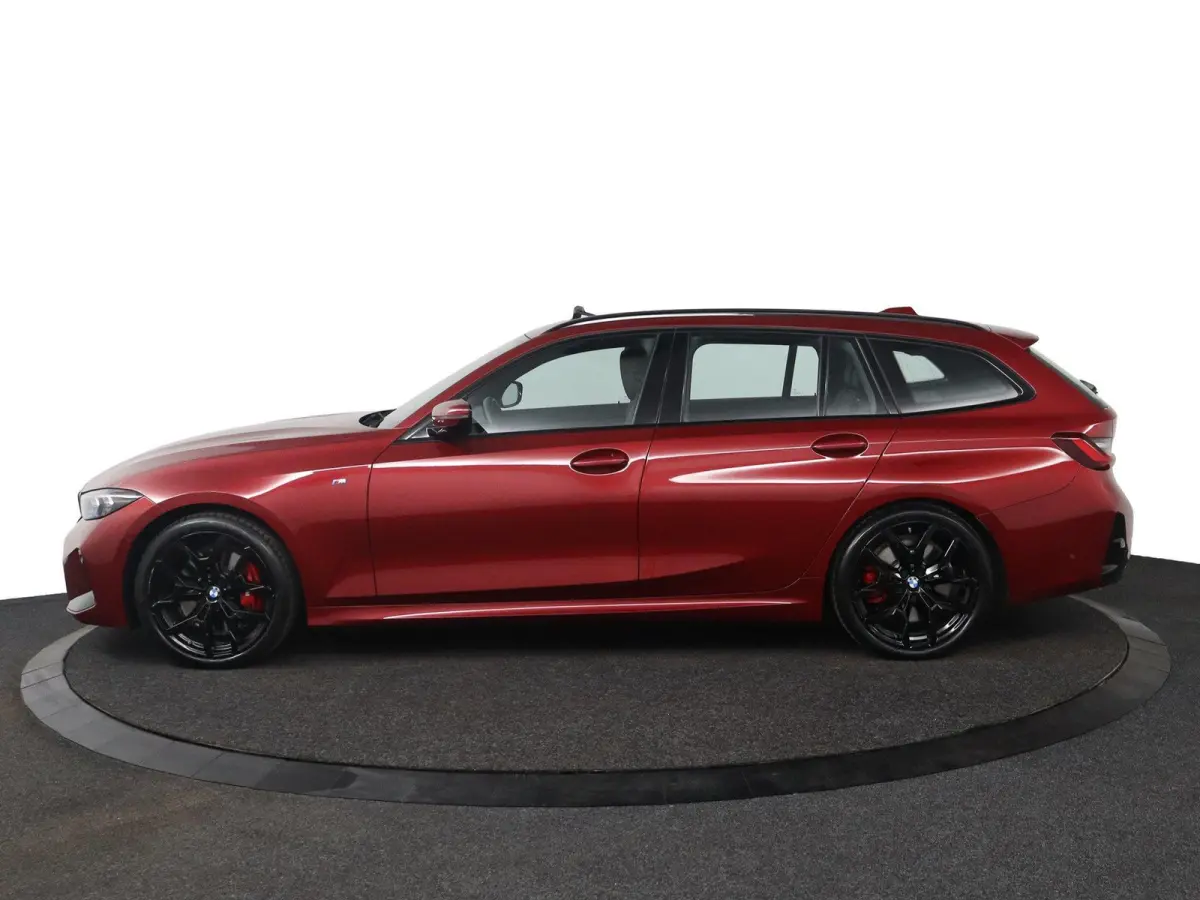 318i | M Sport Pro | Panoramadak | Trekhaak 19" | Stoelverwarming