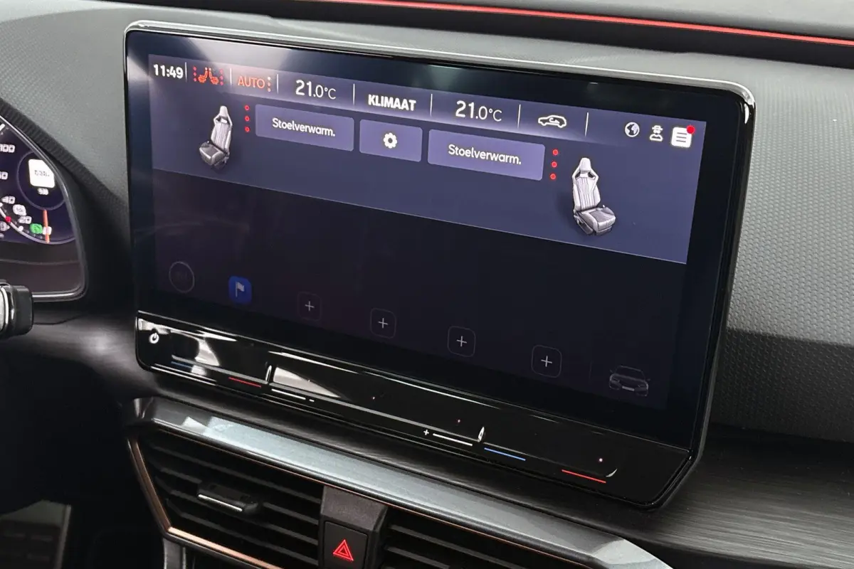 1.4 e-Hybrid Achteruitrijcamera 18" Stoelverwarming Carplay
