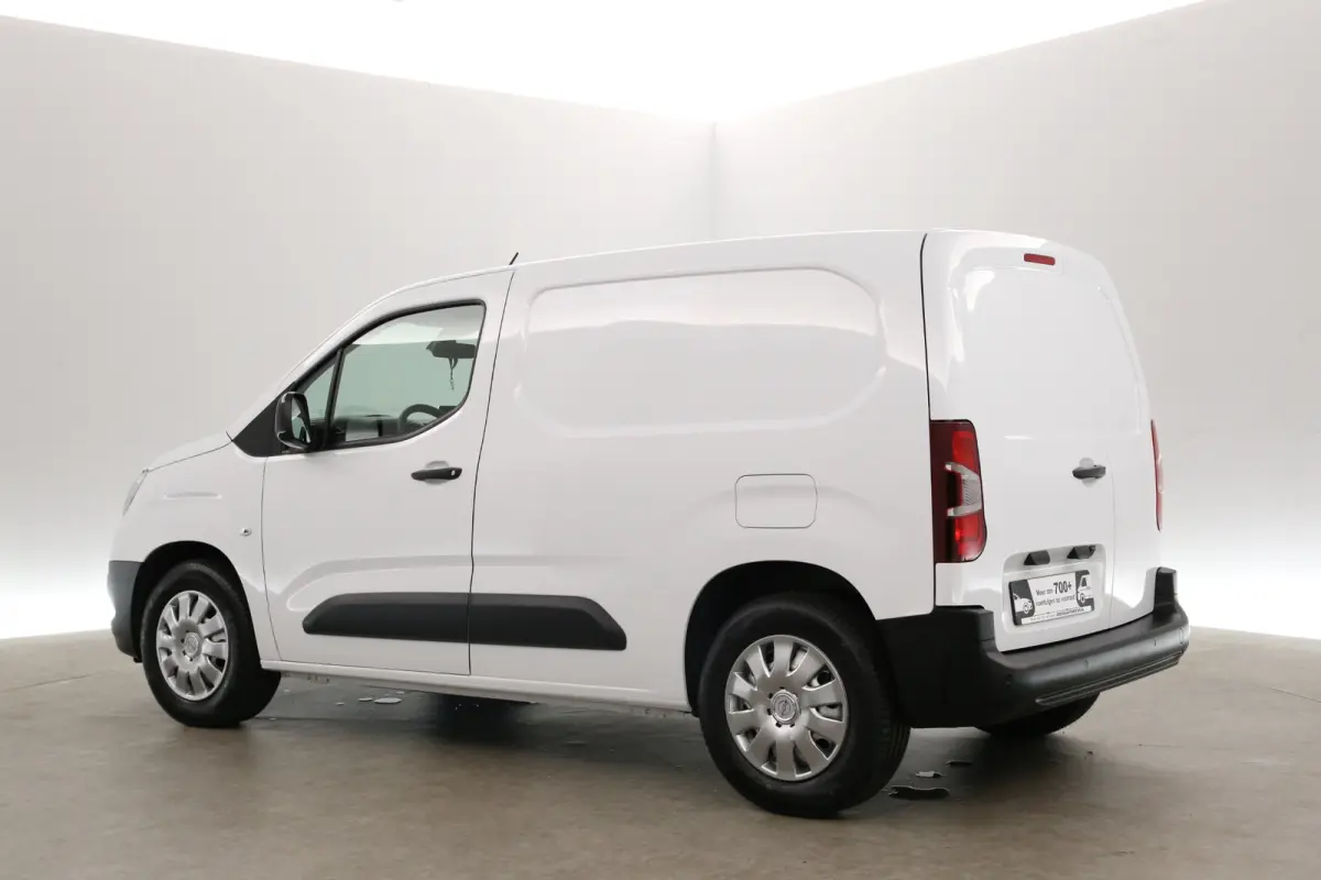 50 kWh 136PK | Snelladen | SOH 98% | 3 Zits | Airco | Camera | Carplay | Cruise | Navi | Parkeersens.