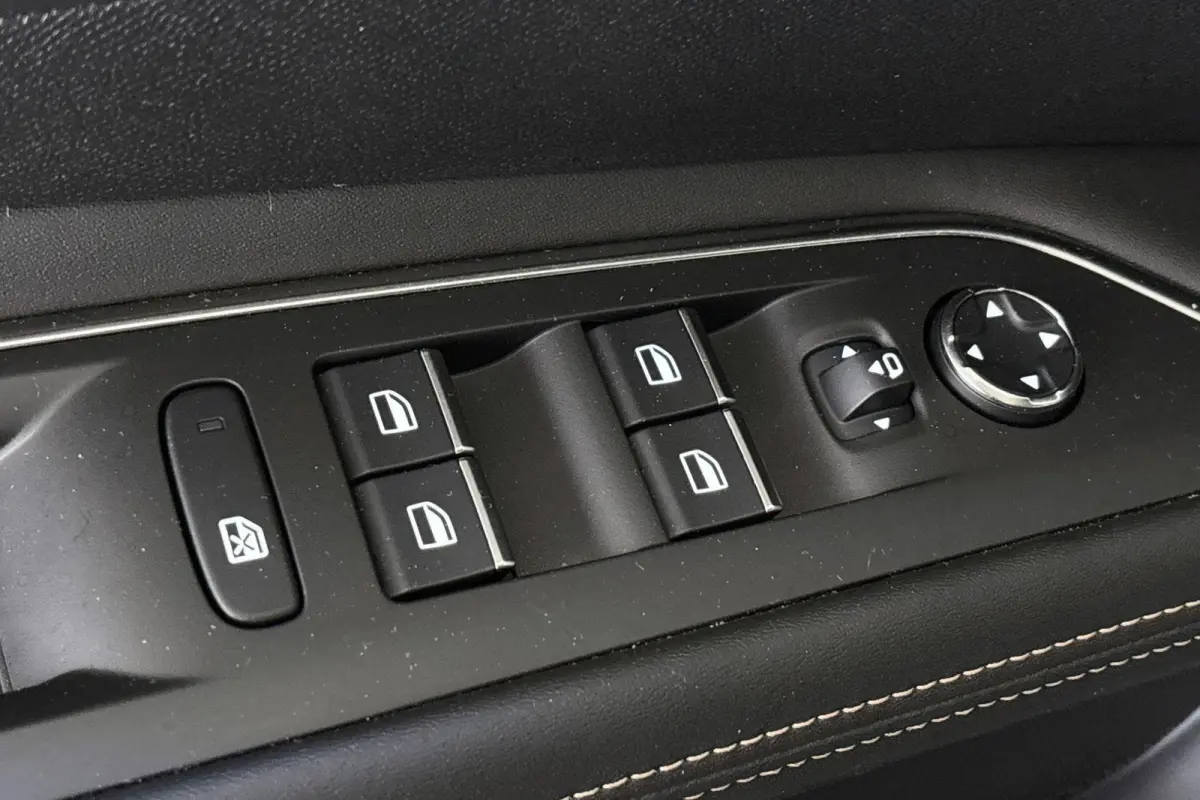 1.6 HYbrid 225 GT 1e Eigenaar Trekhaak Stoelverwarming FOCAL