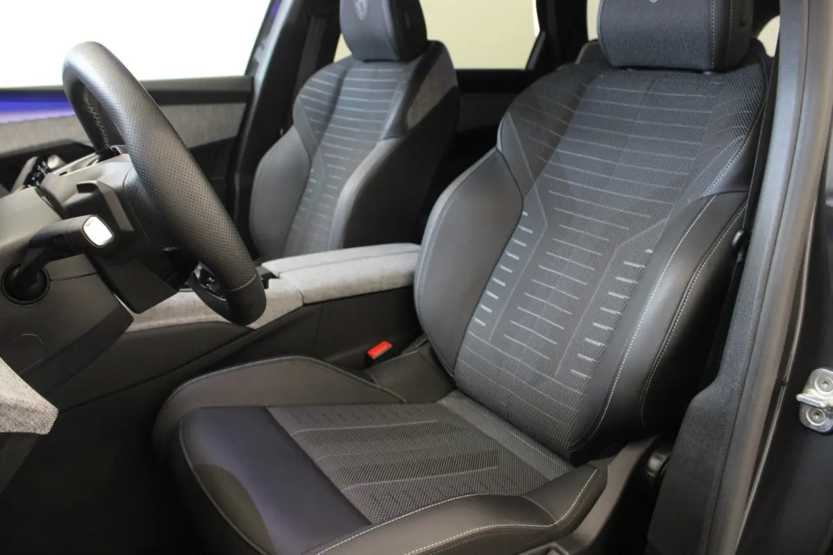 1.2 Hybrid 145 GT 7p |Stoel/stuur verw.|Camera|Navi|