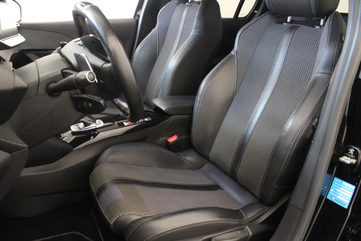 1.2 PureTech GT |Camera|Navi|