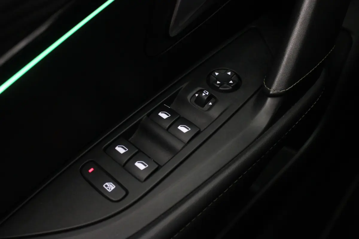 1.2 PureTech GT |Camera|Navi|