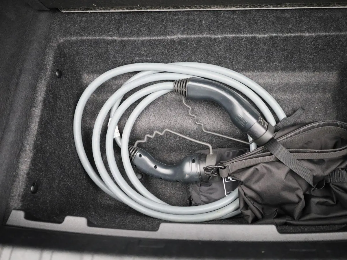 eDrive35 M-Sport 70 kWh | Panoramadak | Oyster Leder | Stoelverwarming | Apple Carplay / Android Auto | Climate Control | Adaptive Cruise Control | Camera | Virtual Cockpit | Lichtmetalen M-