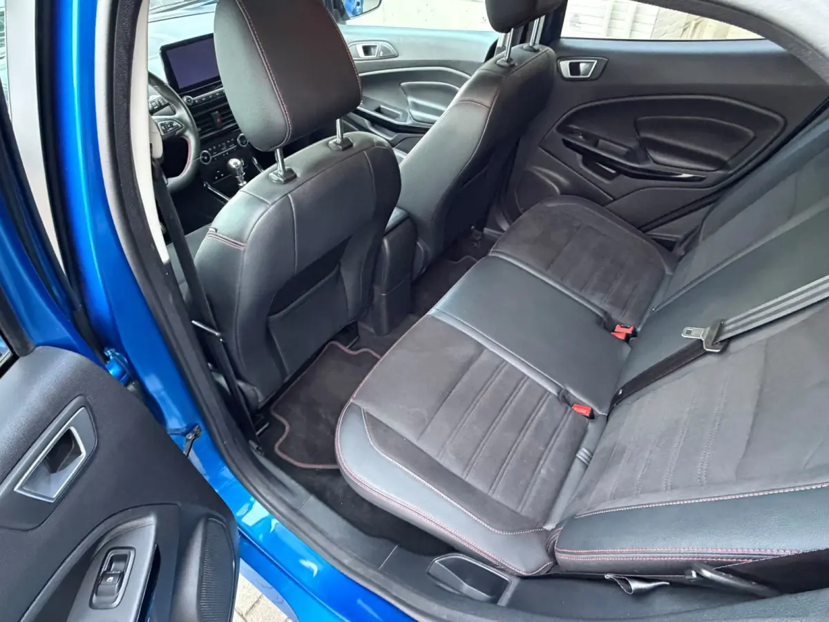 1.0 EcoBoost ST-Line,Vewarmde Stoelen+stuur,Apple Carplay,Navigatie,Camera, Cruise Control