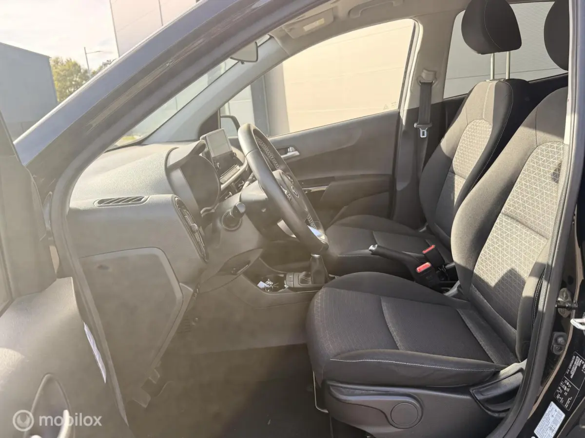 1.0 DPi DynamicPlusLine | Camera | Keyless | Clima | 71.648km | Zwart | Incl. BTW
