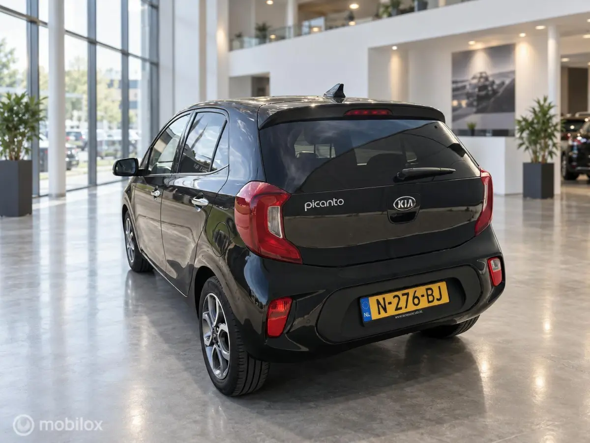 1.0 DPi DynamicPlusLine | Camera | Keyless | Clima | 71.648km | Zwart | Incl. BTW