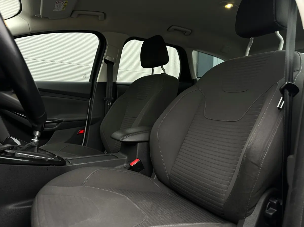 1.5/150pk Titanium|NAP|Trekh|PDC|Cruise|Climate|LED|Apple Carplay|Navi|Isofix|17" LMV