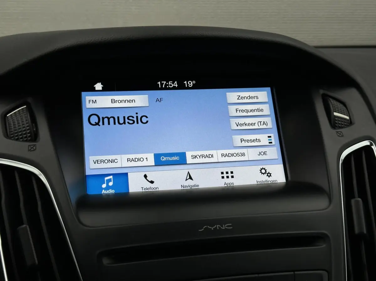 1.5/150pk Titanium|NAP|Trekh|PDC|Cruise|Climate|LED|Apple Carplay|Navi|Isofix|17" LMV