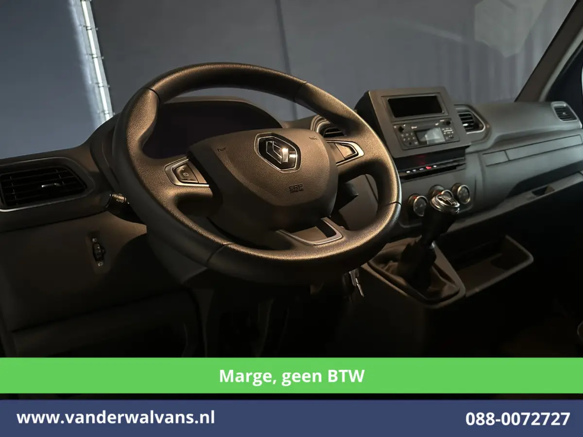 2.3 dCi 150pk **MARGE, geen BTW** L2H2 Paardenwagen Euro6 Airco | Camera | Cruisecontrol | Trekhaak Bijrijdersbank