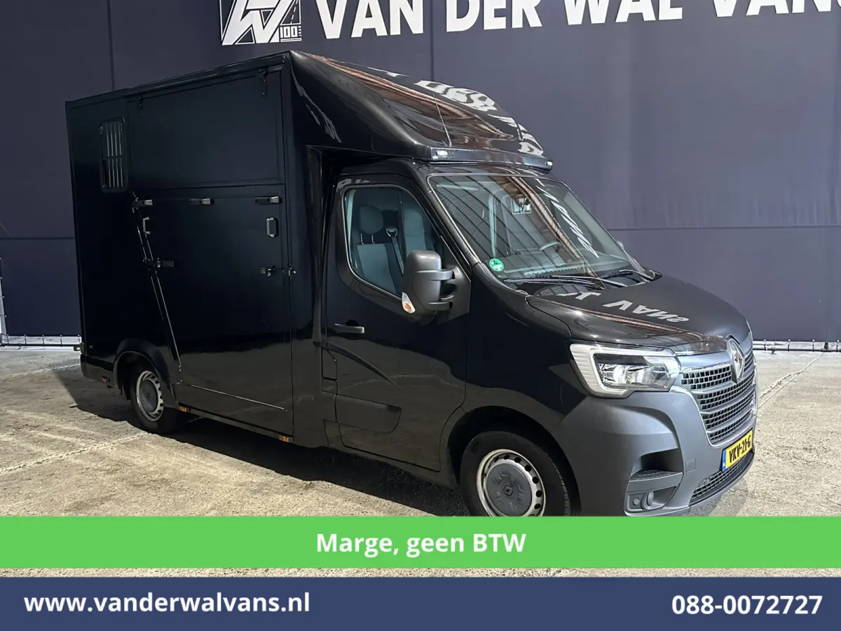 2.3 dCi 150pk **MARGE, geen BTW** L2H2 Paardenwagen Euro6 Airco | Camera | Cruisecontrol | Trekhaak Bijrijdersbank