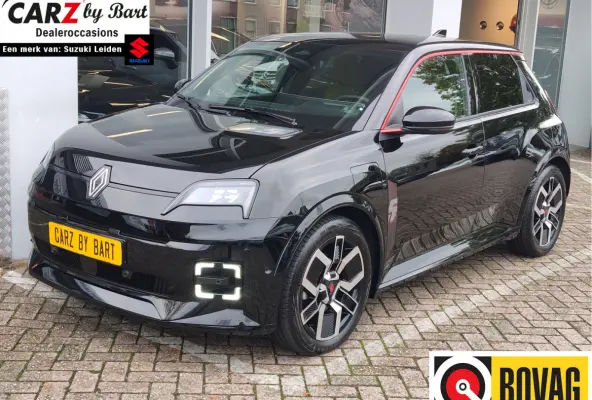 COMFORT RANGE ICONIC CINQ 52 kWh SoH 99,5% | Adaptive Cruise | Warmtepomp | Stuurverwarming