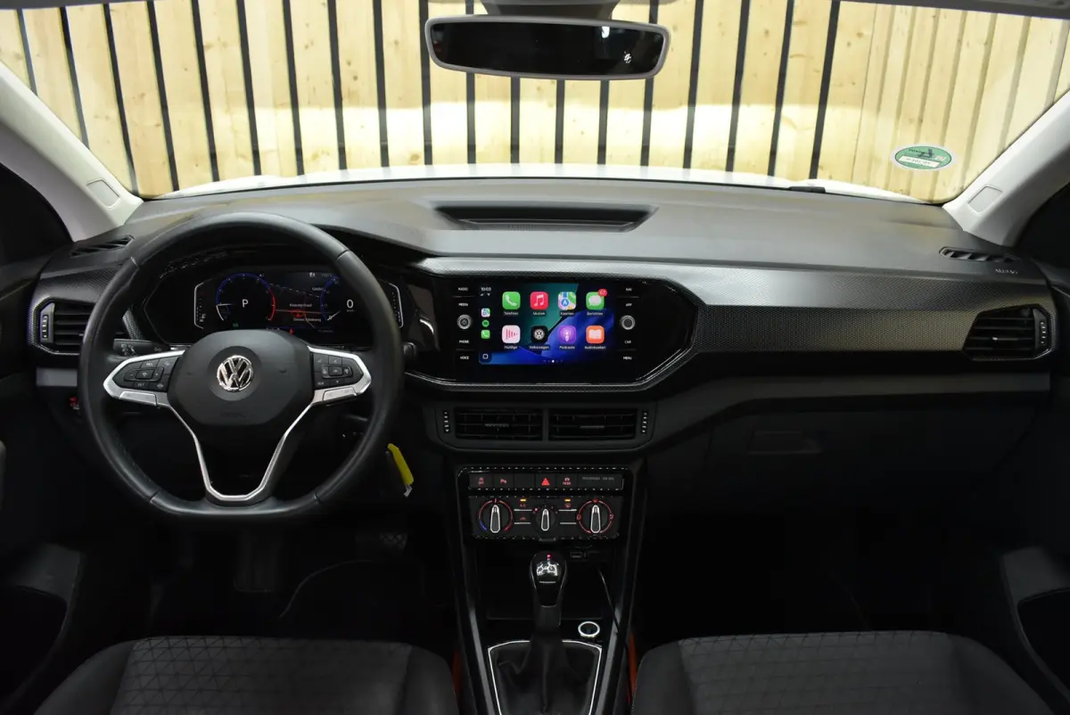 1.0 TSI Life 2e eig. NL-Auto R-Line Carplay ACC Led Virtual Navi Airco + Nwe APK