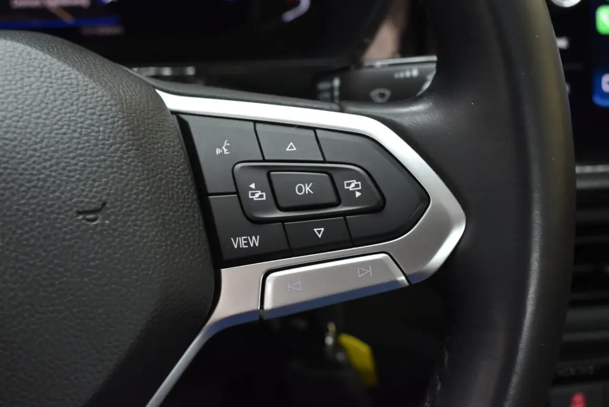 1.0 TSI Life 2e eig. NL-Auto R-Line Carplay ACC Led Virtual Navi Airco + Nwe APK