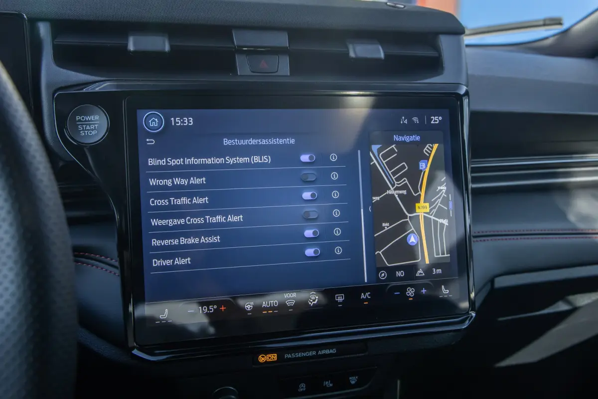 1.0 EcoBoost | ST-Line X | Panorama dak | 360 Camera | B&O | Stoel/Stuur/Vooruitverwarming | Elektrische achterklep | Adaptive Cruise | Achteruitrijcamera | Apple Carplay/Android Auto|telefo