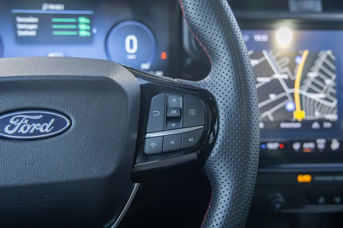 1.0 EcoBoost | ST-Line X | Panorama dak | 360 Camera | B&O | Stoel/Stuur/Vooruitverwarming | Elektrische achterklep | Adaptive Cruise | Achteruitrijcamera | Apple Carplay/Android Auto|telefo