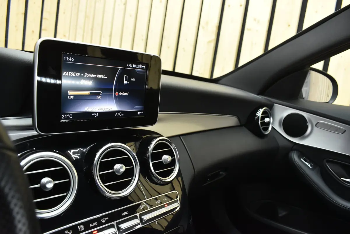 180 Business Solution AMG Plus Upgrade Edition Trekhaak 2e eig NL-auto LED Leer Clima Cruise Nwe APK