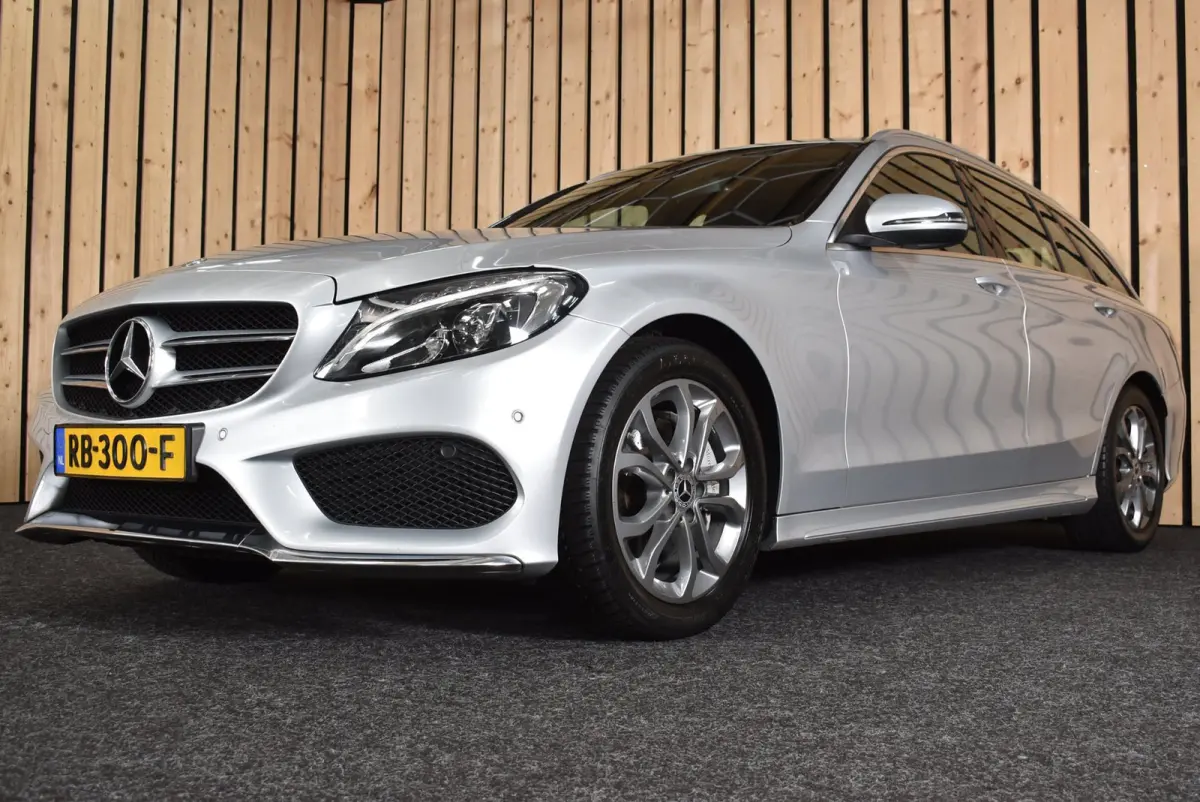180 Business Solution AMG Plus Upgrade Edition Trekhaak 2e eig NL-auto LED Leer Clima Cruise Nwe APK