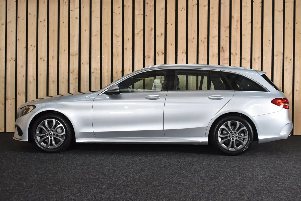 180 Business Solution AMG Plus Upgrade Edition Trekhaak 2e eig NL-auto LED Leer Clima Cruise Nwe APK