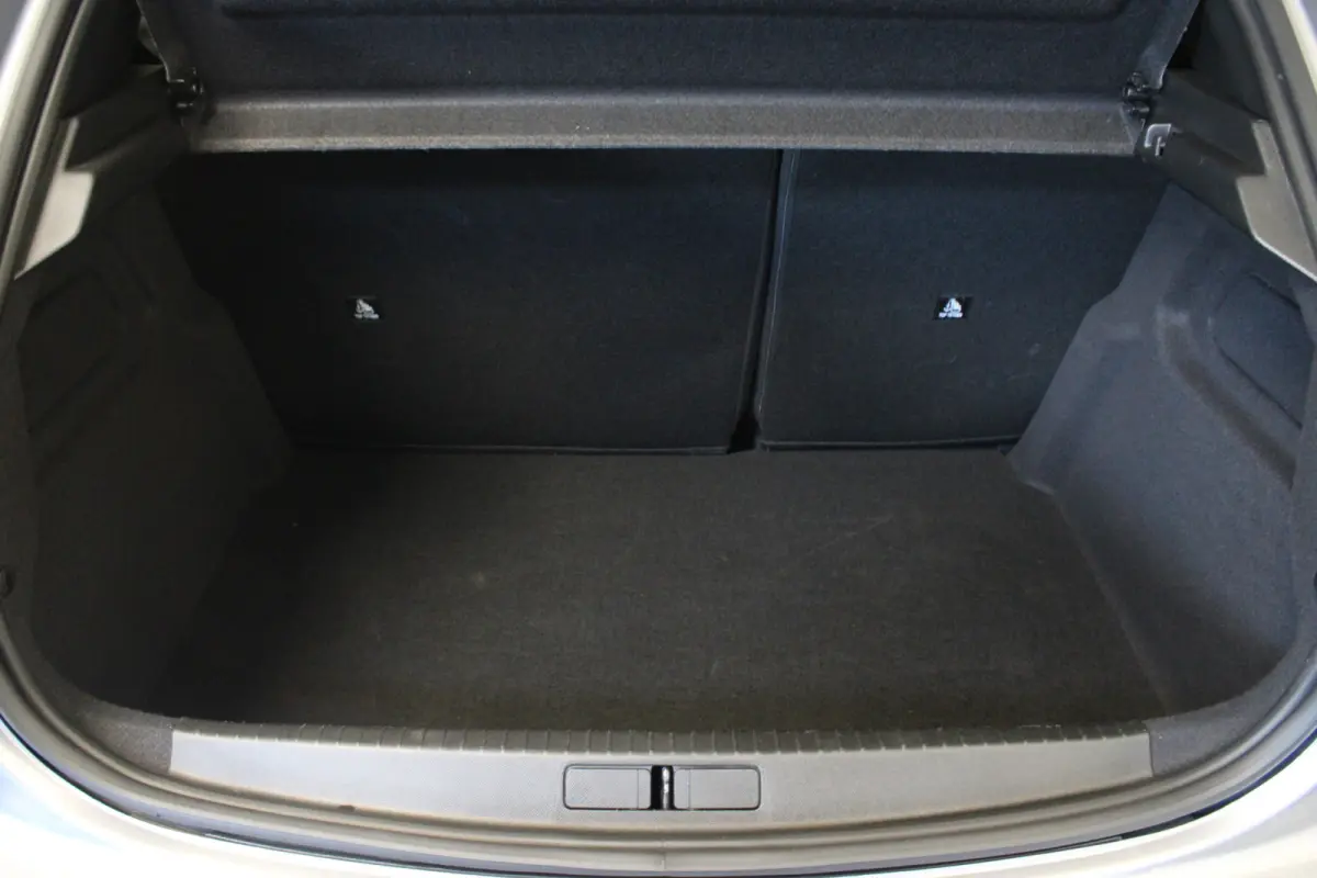 1.2 Hybrid 145 e-DCS6 GT |Stoelverw.|Massage|