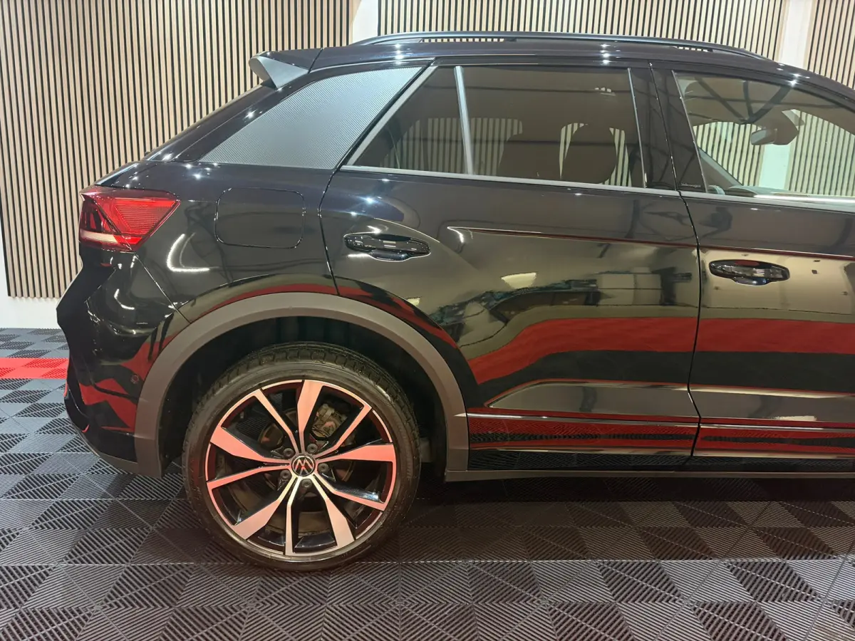1.5 TSI R-Line Black Pack Edition 2025 /Pano/Camera/Keyless///