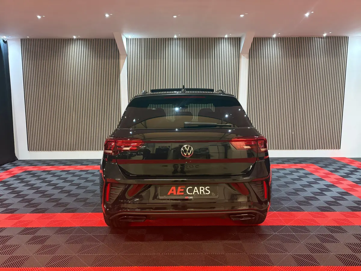 1.5 TSI R-Line Black Pack Edition 2025 /Pano/Camera/Keyless///