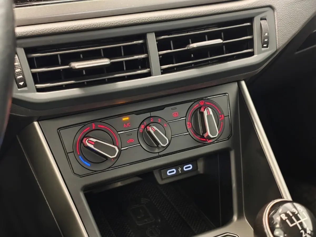 1.0 TSI Comfortline Executive-pakket Carplay Cruise Adaptief Allseason