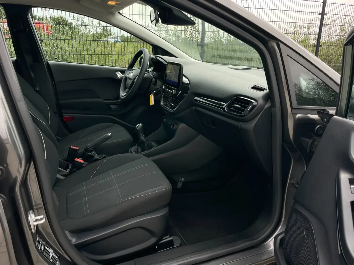 1.1 Trend | Carplay | Navi | PDC | Cruise Control |