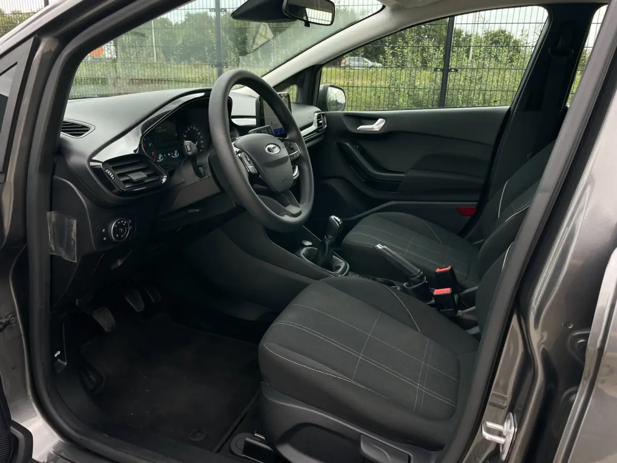 1.1 Trend | Carplay | Navi | PDC | Cruise Control |