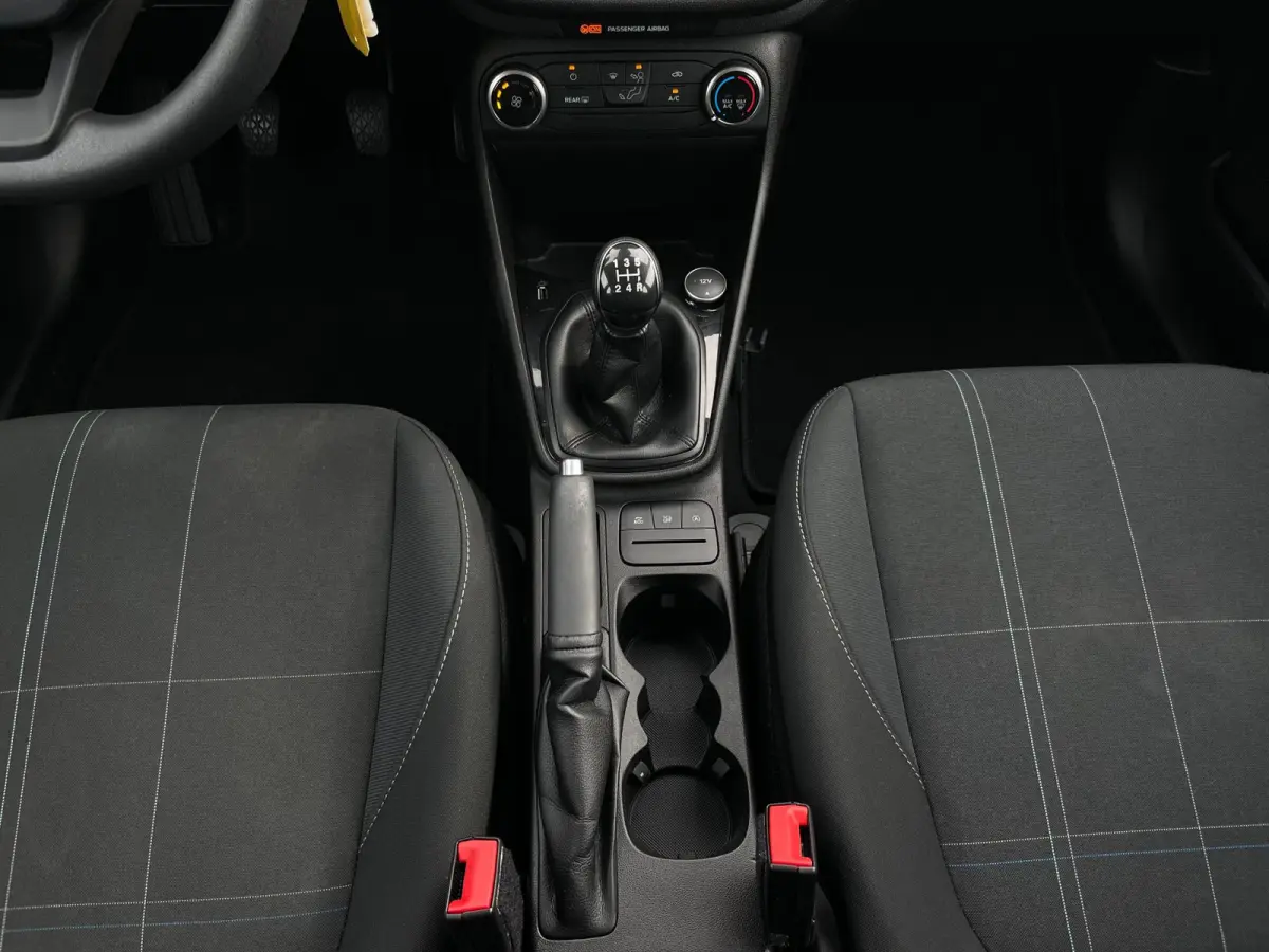 1.1 Trend | Carplay | Navi | PDC | Cruise Control |