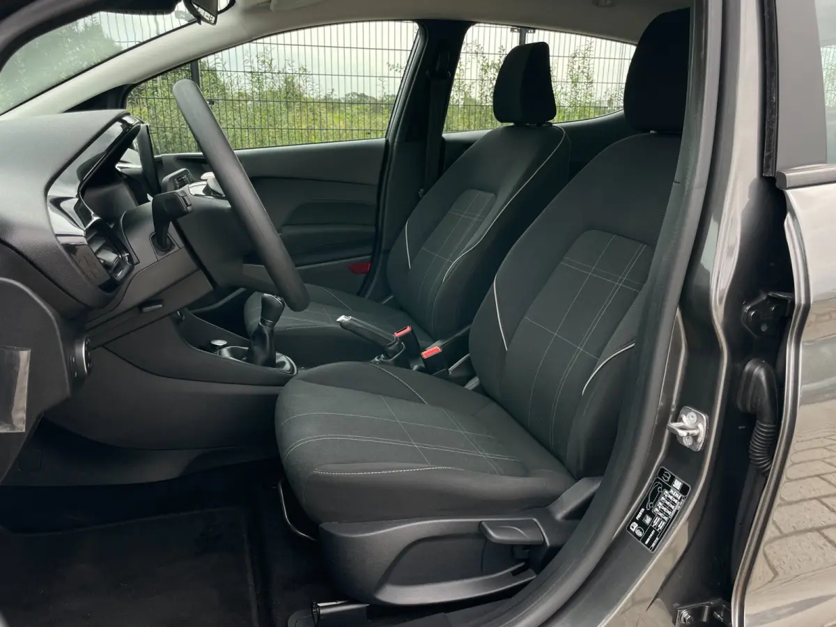 1.1 Trend | Carplay | Navi | PDC | Cruise Control |