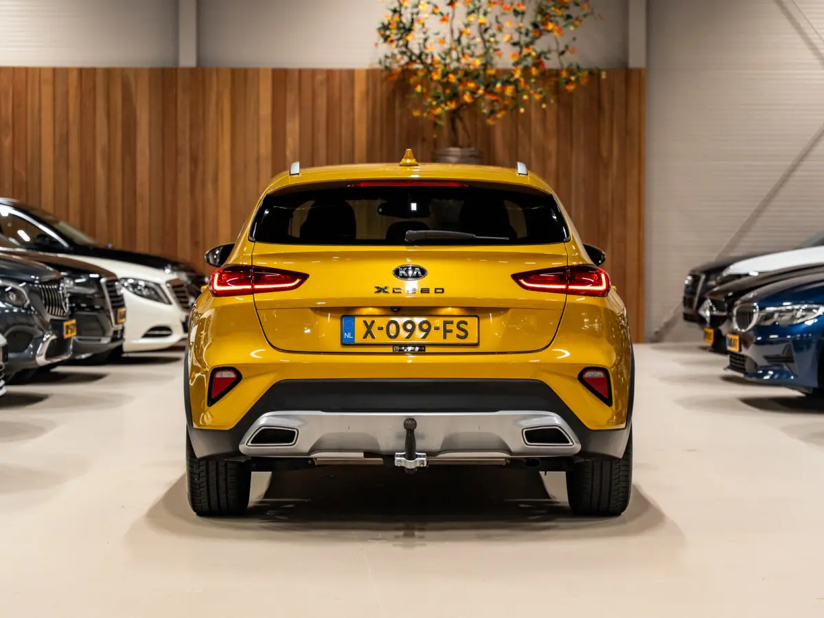 1.0 T-GDi DynamicPlusLine, Navi, Apple Carplay, Cruise, Bluetooth/Tel, PDC, Private Glas, Volledig Onderhouden