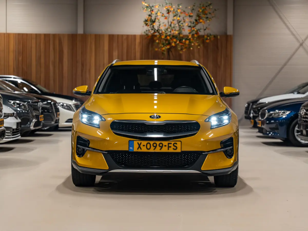 1.0 T-GDi DynamicPlusLine, Navi, Apple Carplay, Cruise, Bluetooth/Tel, PDC, Private Glas, Volledig Onderhouden