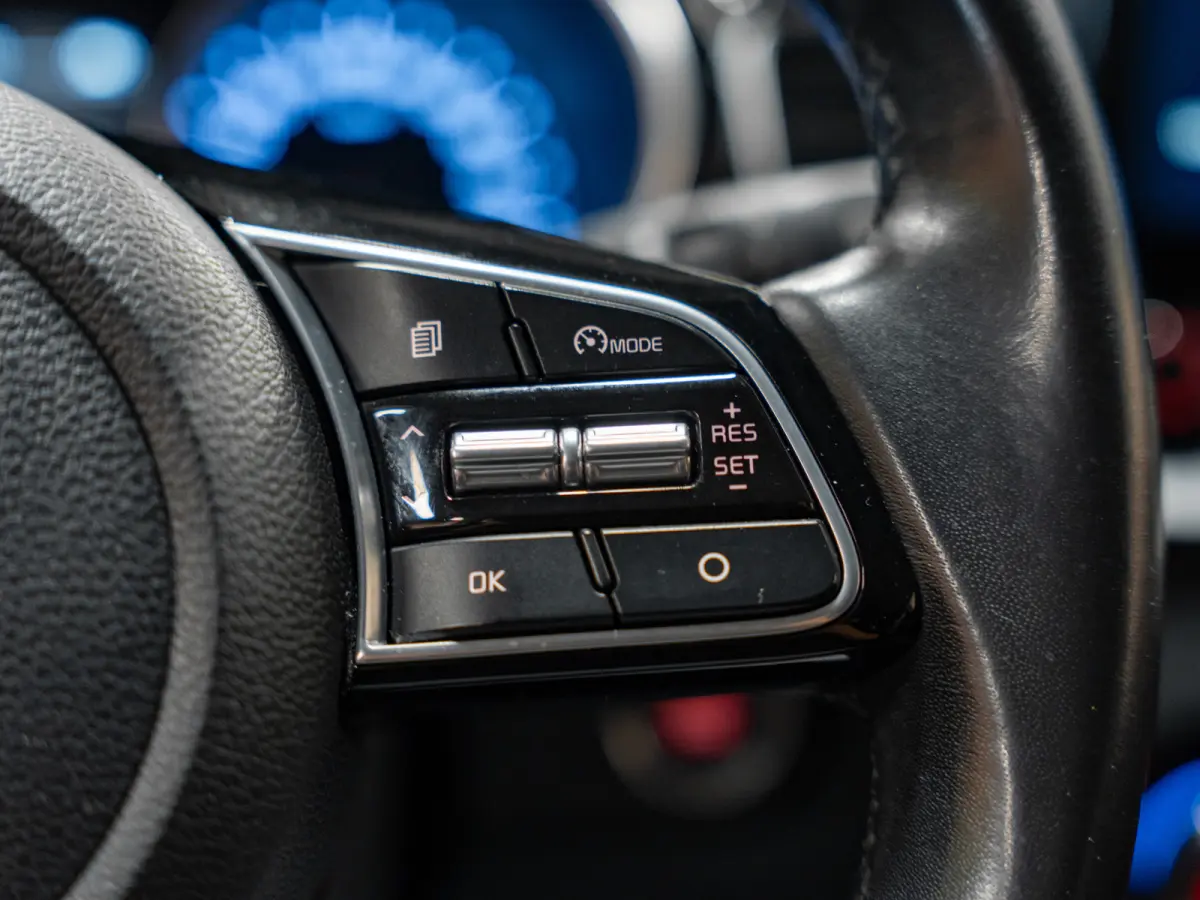1.0 T-GDi DynamicPlusLine, Navi, Apple Carplay, Cruise, Bluetooth/Tel, PDC, Private Glas, Volledig Onderhouden