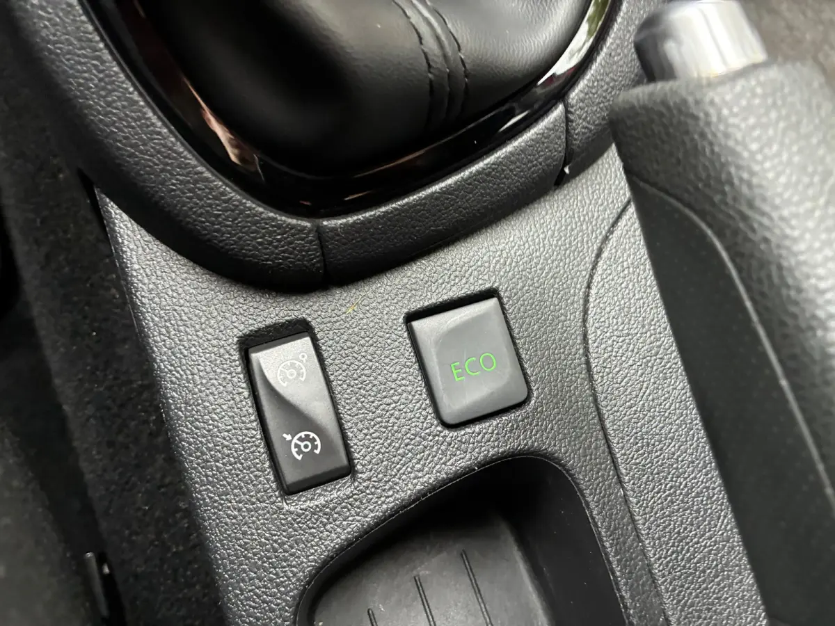 1.2 TCe Intens | Half leder + Cruise + Clima nu € 5.975,-!!!