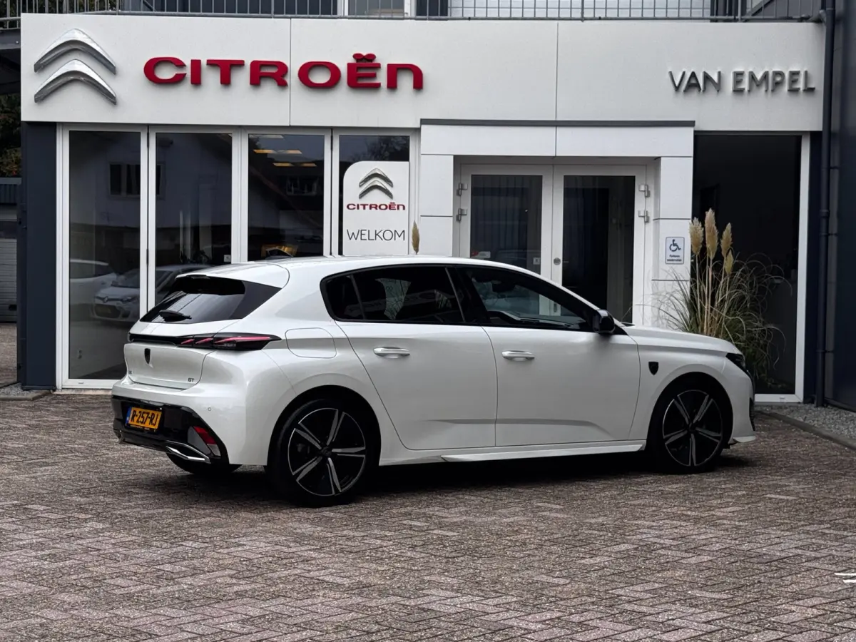 1.2 PureTech GT | NL-Auto | Camera | Matrix-LED | Leder-Alcantara | Virtual Cockpit | Navigatie