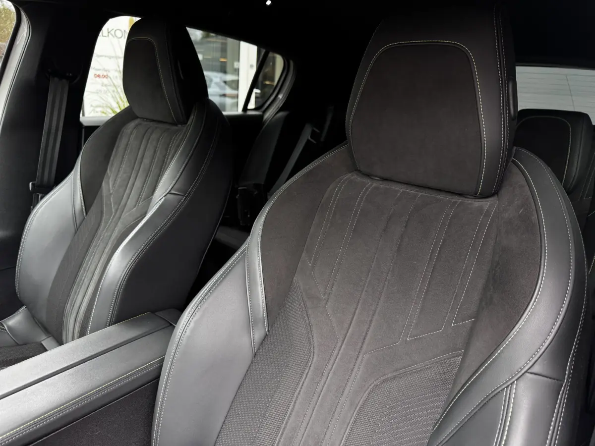1.2 PureTech GT | NL-Auto | Camera | Matrix-LED | Leder-Alcantara | Virtual Cockpit | Navigatie