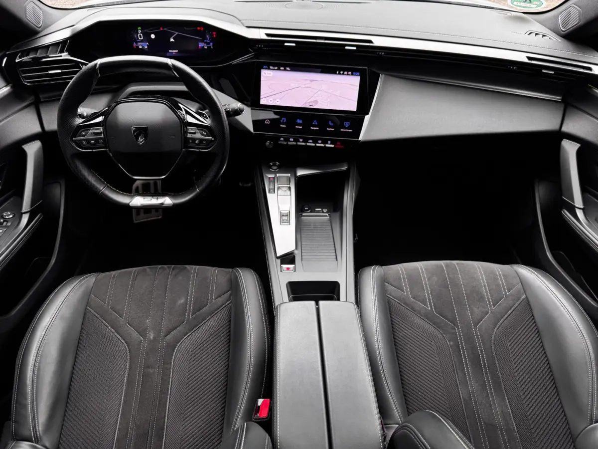 1.2 PureTech GT | NL-Auto | Camera | Matrix-LED | Leder-Alcantara | Virtual Cockpit | Navigatie