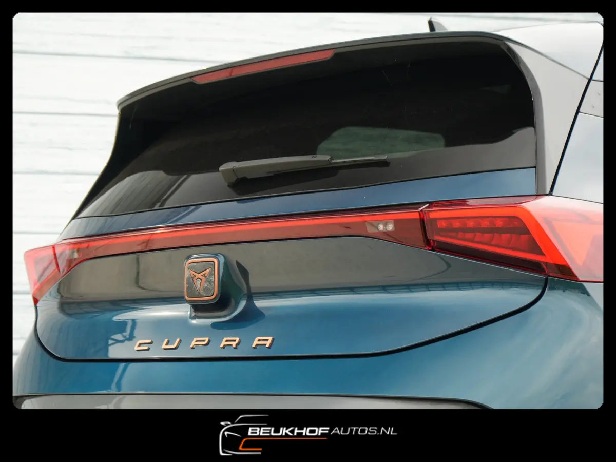 Copper Edition One 62 kWh / HUD / 360Cam / Pano