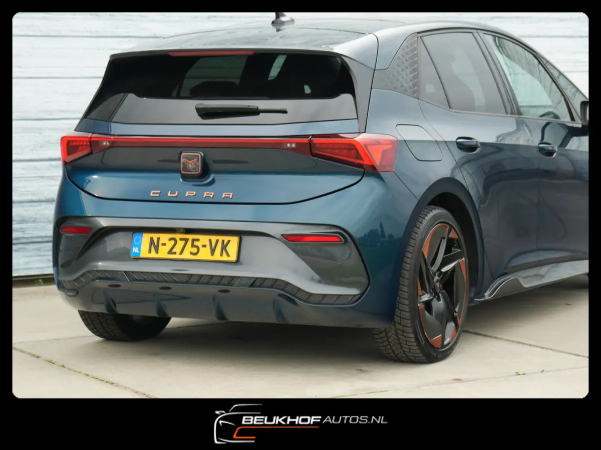 Copper Edition One 62 kWh / HUD / 360Cam / Pano
