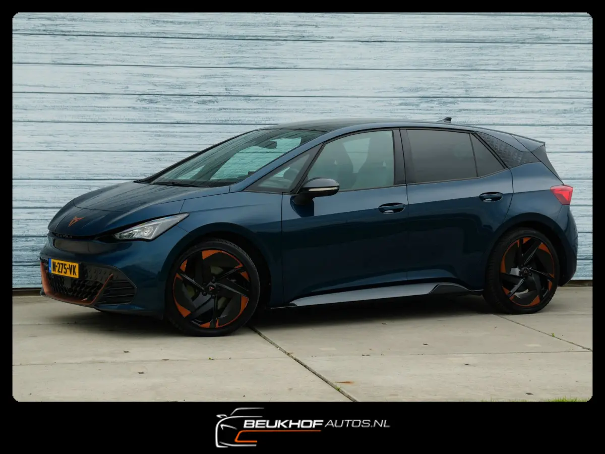 Copper Edition One 62 kWh / HUD / 360Cam / Pano