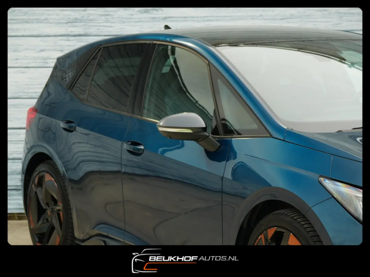 Copper Edition One 62 kWh / HUD / 360Cam / Pano