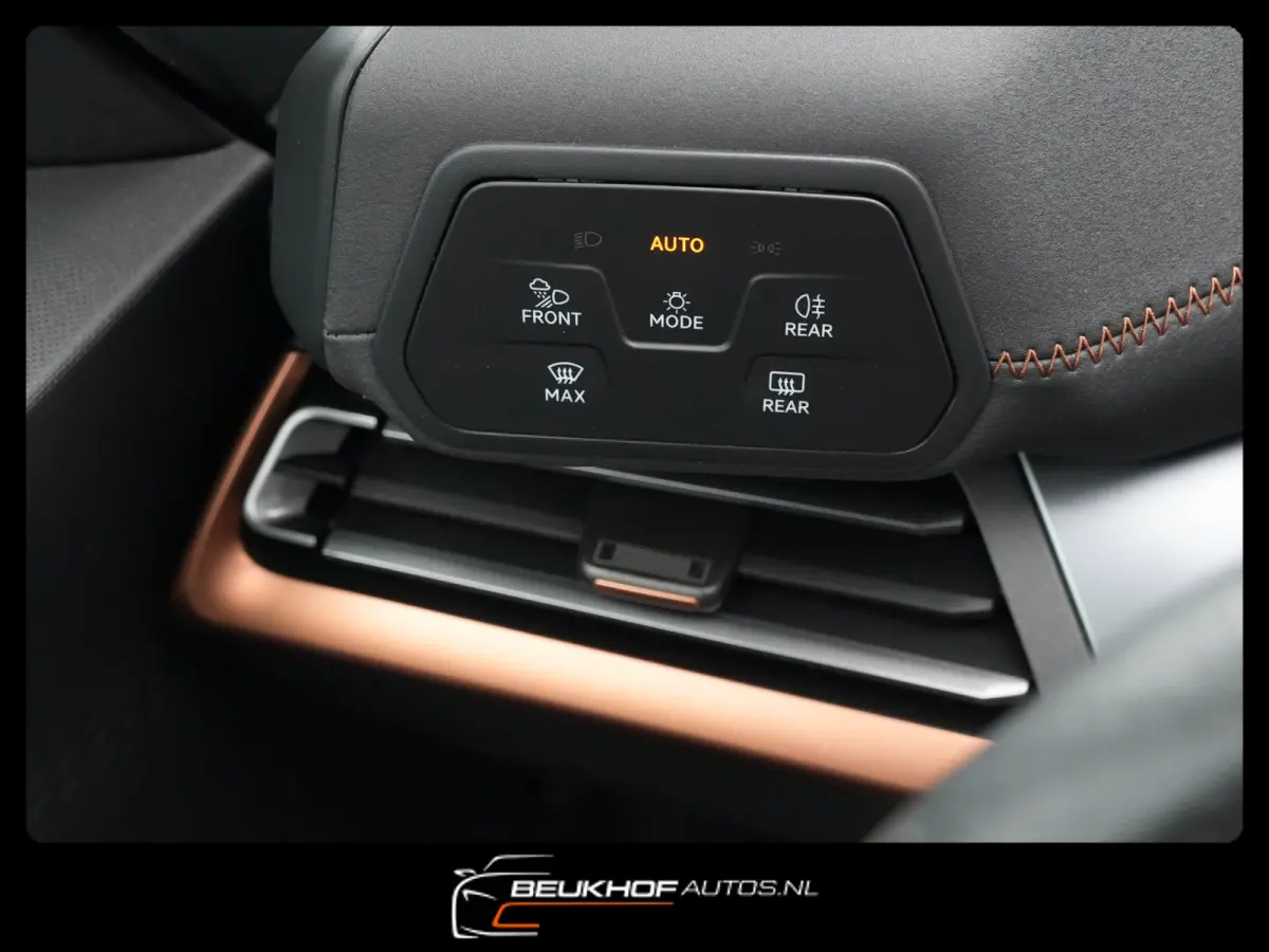 Copper Edition One 62 kWh / HUD / 360Cam / Pano