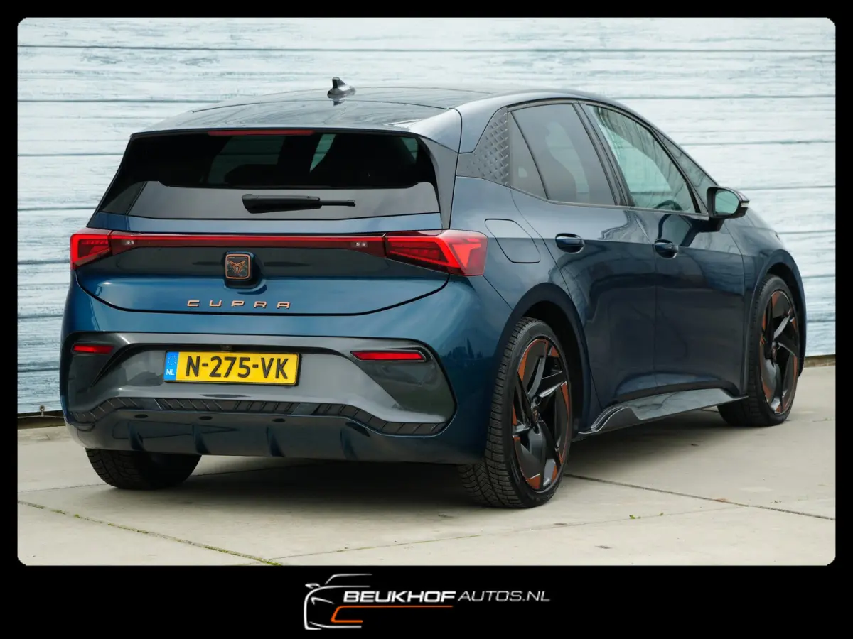 Copper Edition One 62 kWh / HUD / 360Cam / Pano