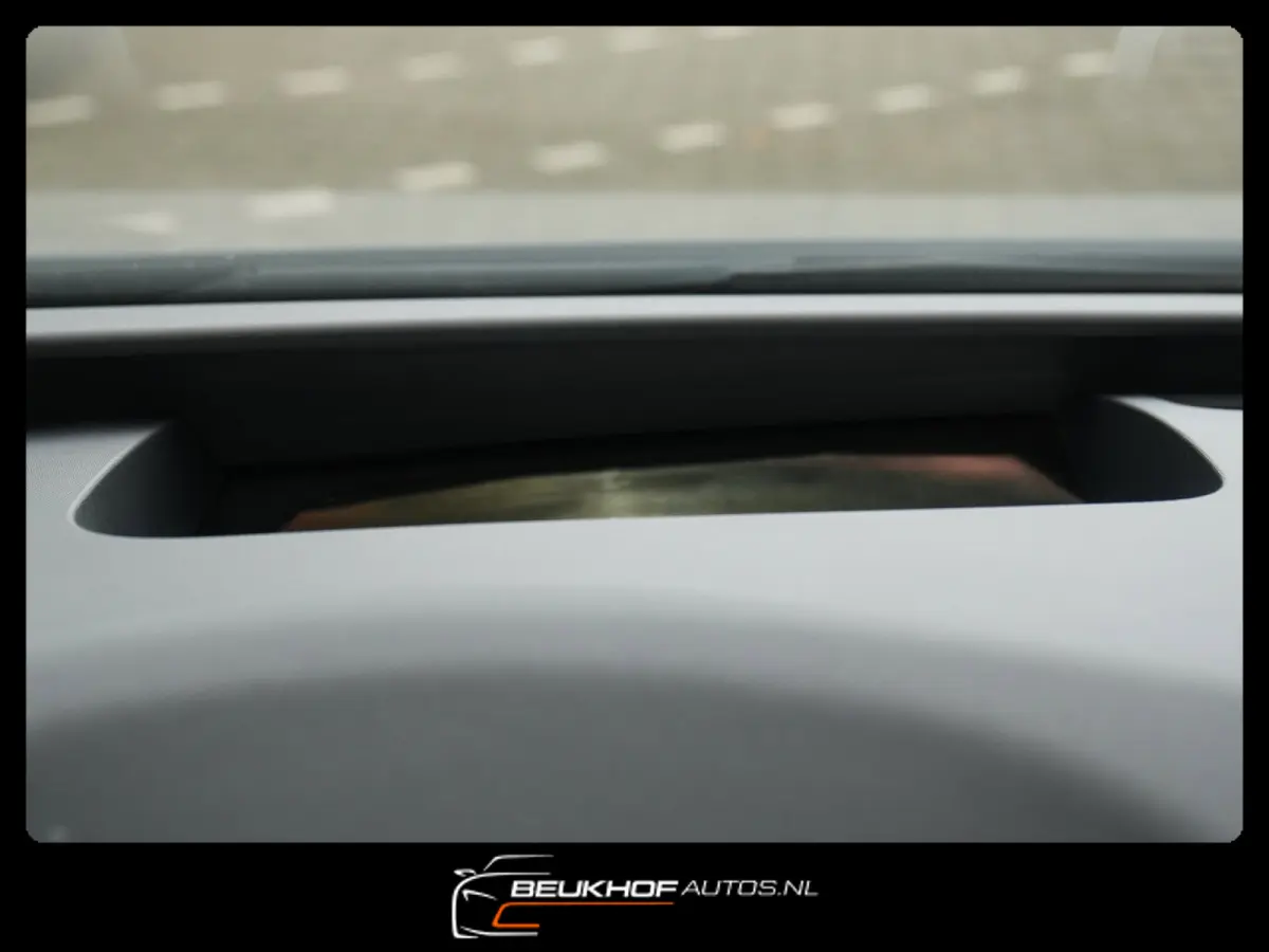 Copper Edition One 62 kWh / HUD / 360Cam / Pano