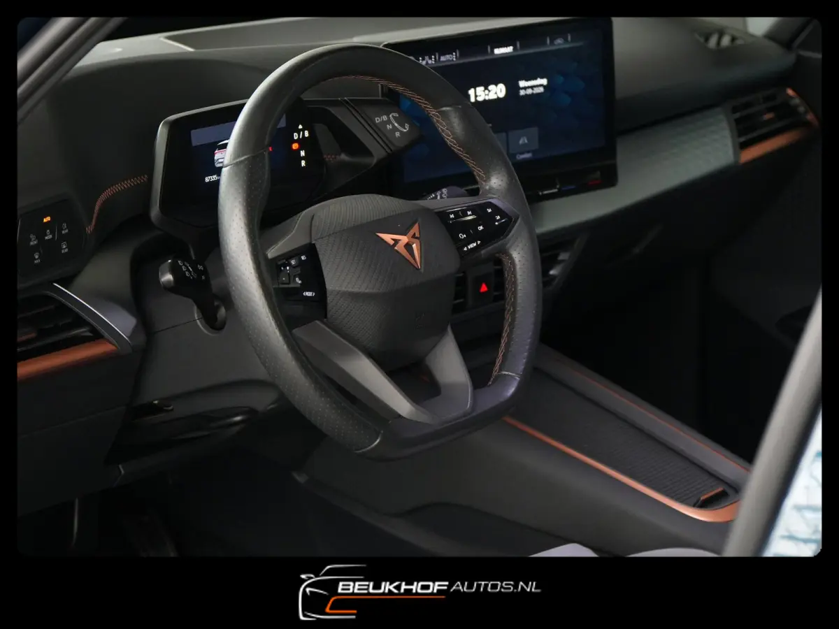 Copper Edition One 62 kWh / HUD / 360Cam / Pano