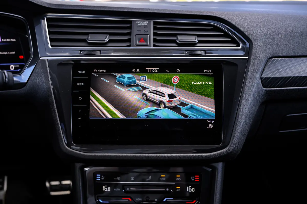 2.0 TSI 4Motion Highline 7p. Pano/H&K/360