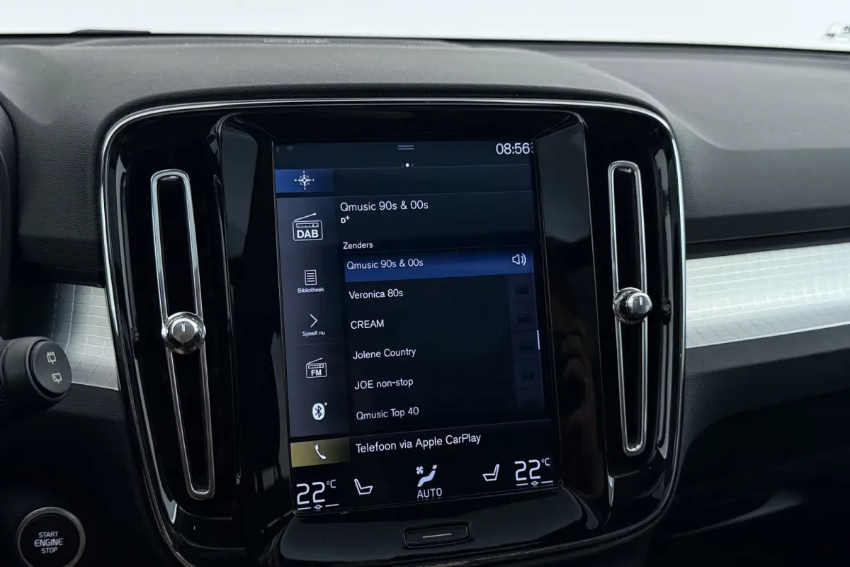 2.0 T5 AWD Intro Edition | Uitklap Trekhaak | Panoramadak | Org NL | Leer | Harman/Kardon | Dealer Ond. | Adap. Cruise