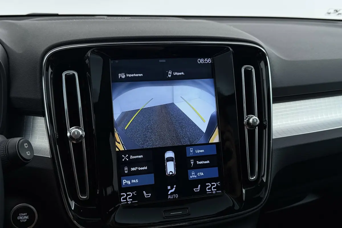 2.0 T5 AWD Intro Edition | Uitklap Trekhaak | Panoramadak | Org NL | Leer | Harman/Kardon | Dealer Ond. | Adap. Cruise